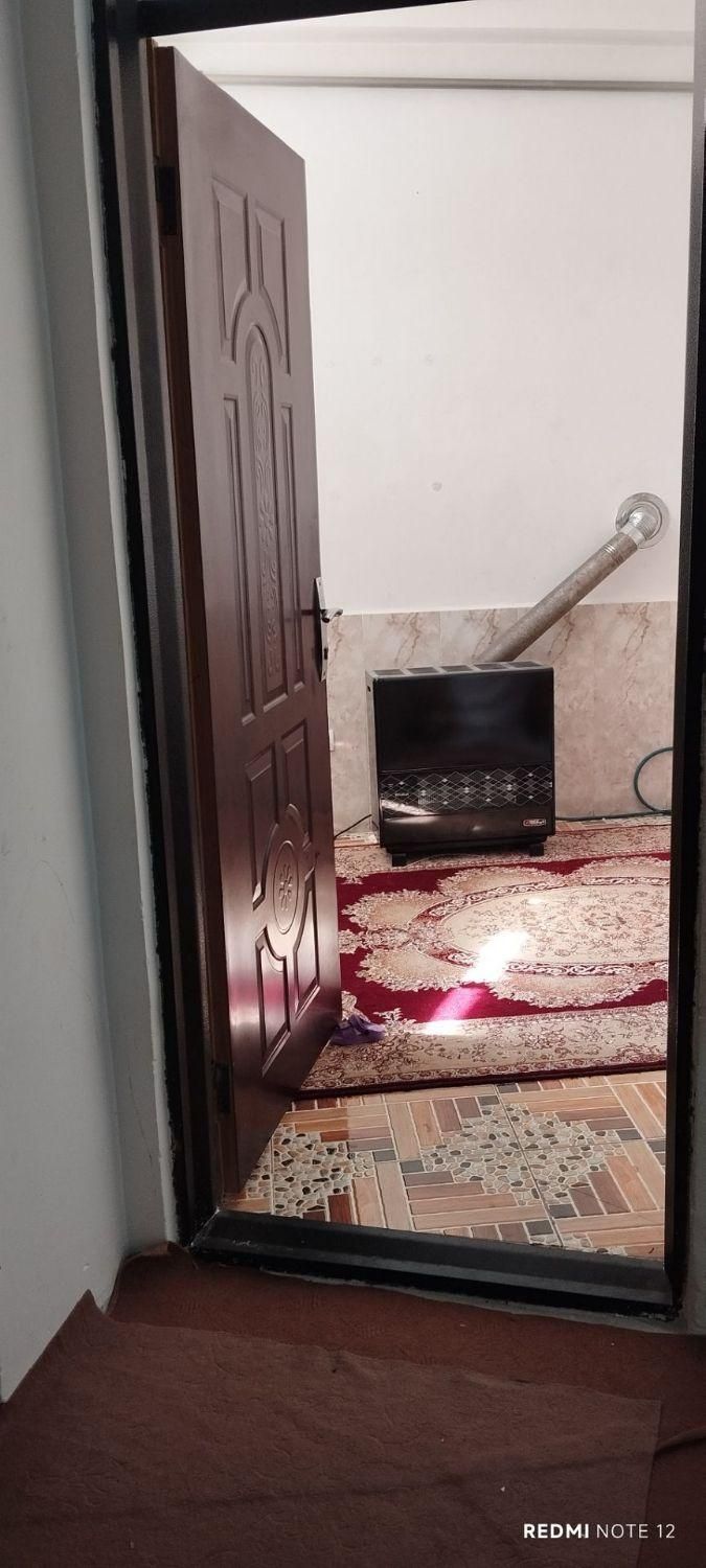 فروش خانه دارای حیاط و پارکینگ - ورزقان|فروش خانه و ویلا|تبریز, |دیوار