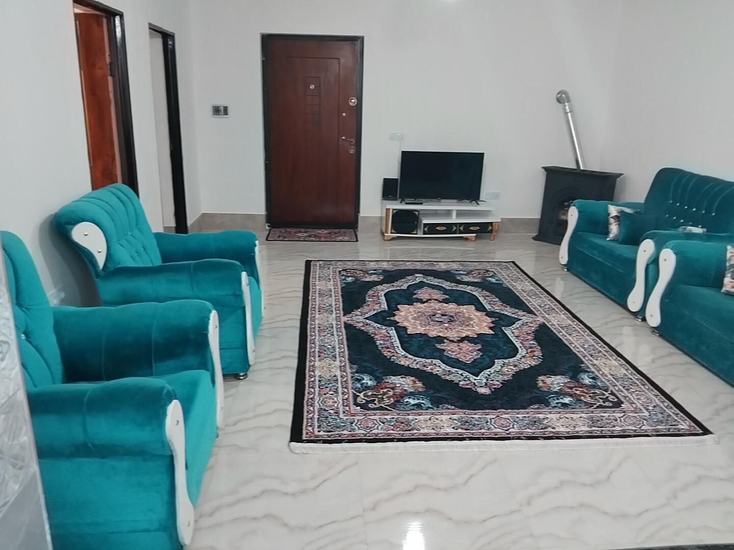 اجاره سوییت ویلا۲خوابه،ویلا۱خوابه نزدیک جنگل ودریا|اجارهٔ کوتاهمدت آپارتمان و سوئیت|تنکابن, |دیوار