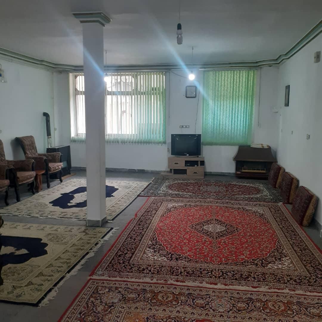 سویت مرکز شهر|اجارهٔ کوتاه‌مدت آپارتمان و سوئیت|سنندج, |دیوار