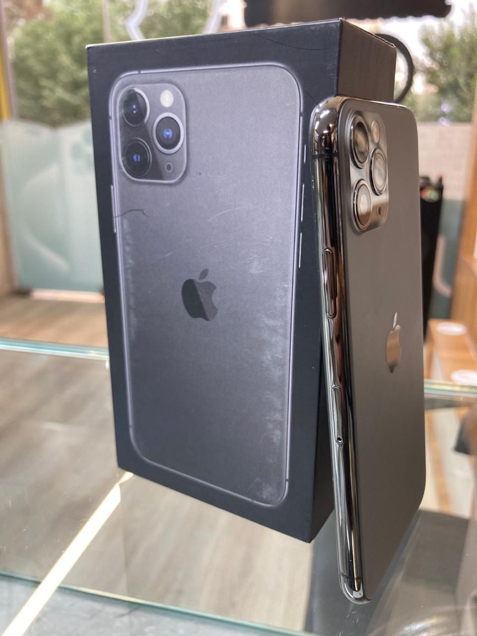 iphone 11pro 256 2sim|موبایل|قم, بلوار امین و ساحلی|دیوار