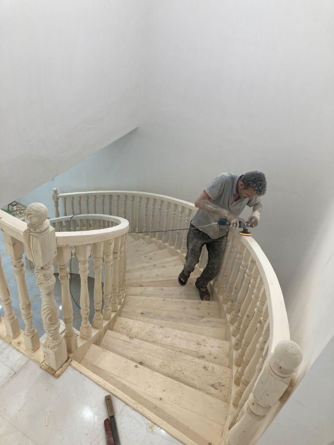 اجرای تخصصی انواع پله دوبلکس پیچ گرد ،نرده، کف پله|خدمات پیشه و مهارت|سبزوار, ابوریحان|دیوار