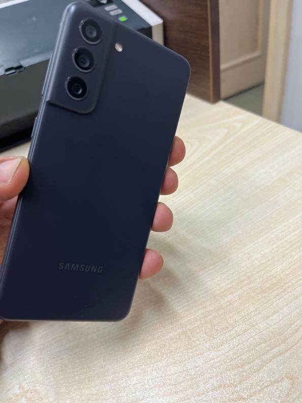 سامسونگ گلکسی اس 21 اف ای 5G با حافظهٔ ۲۵۶|موبایل|تهران, جیحون|دیوار
