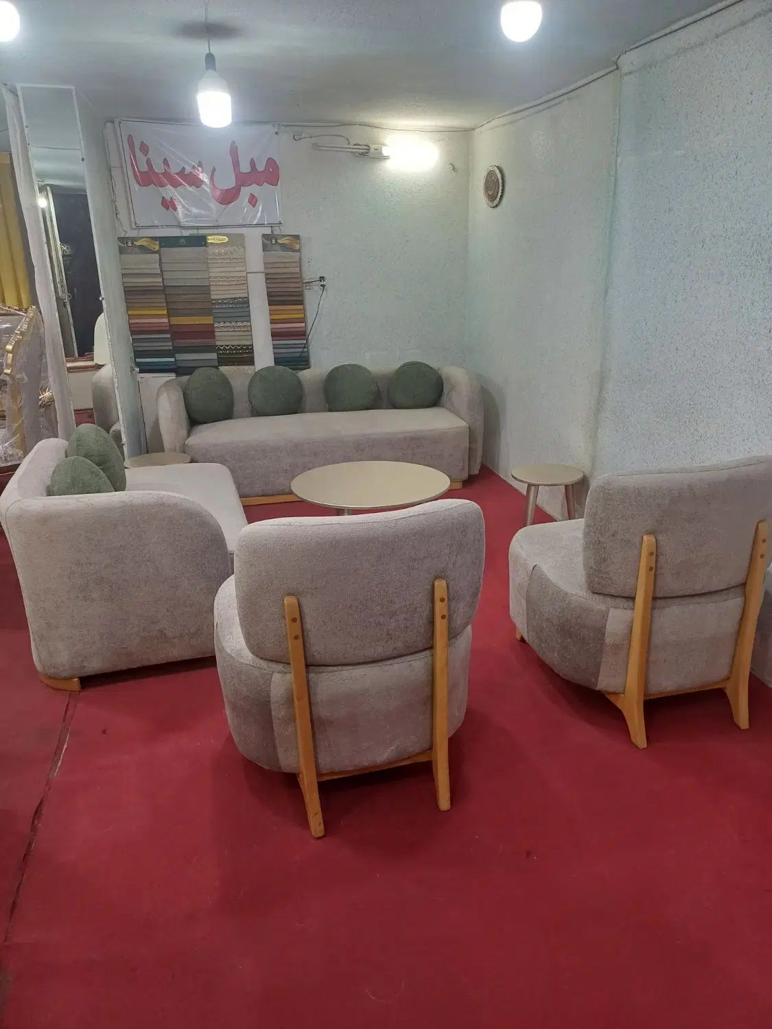 مبل راحتی|مبلمان خانگی و میز عسلی|تهران, شهرک رضویه|دیوار