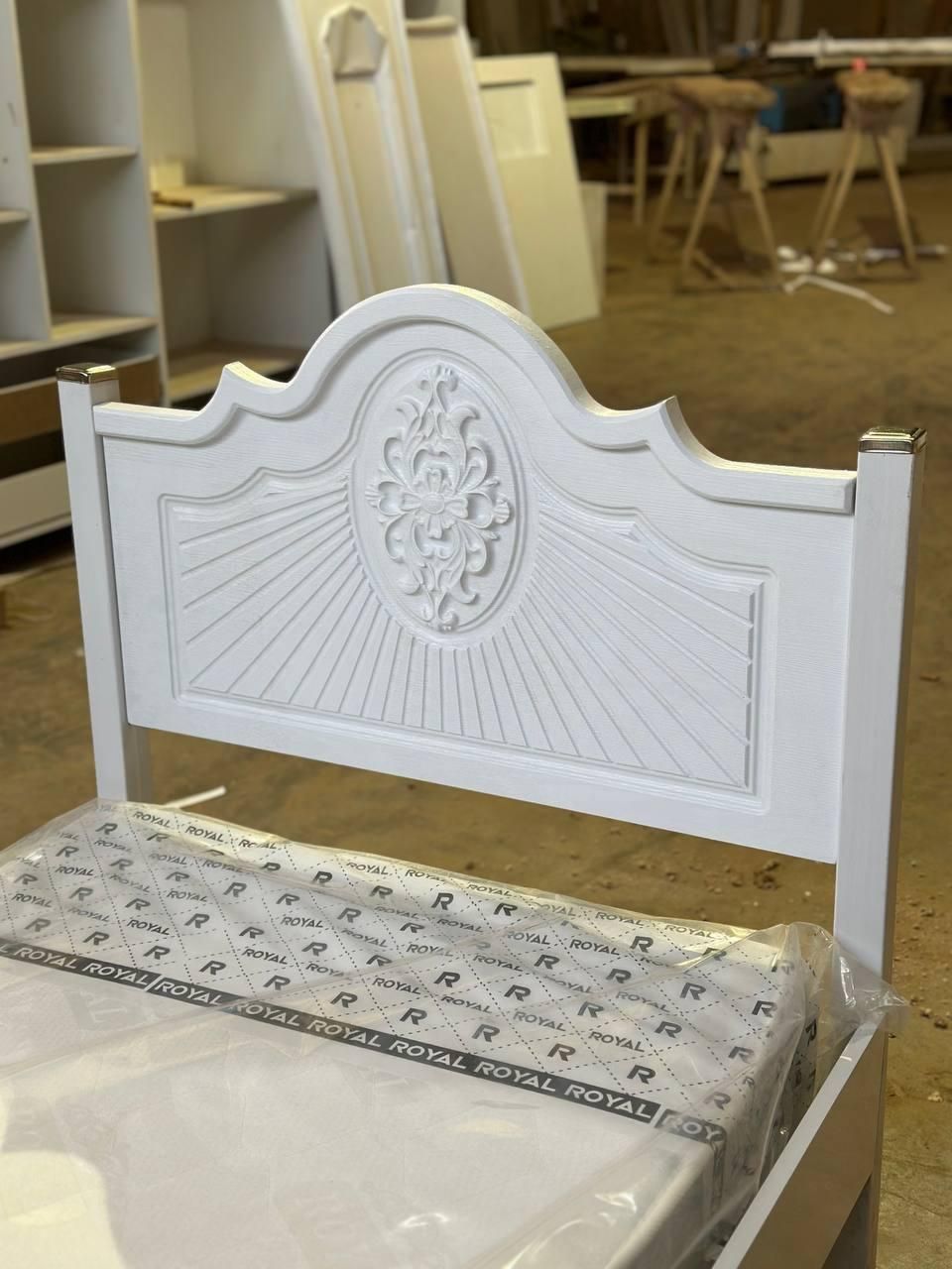 تخت تک نفره وکیوم مدل خورشیدی (خوران چوب)|تخت و سرویس خواب|تبریز, |دیوار