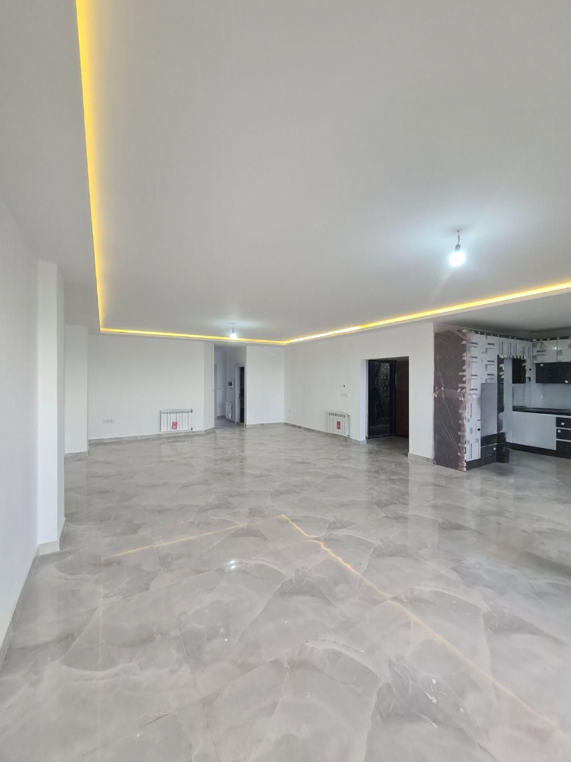 رهن آپارتمان ۱۷۵ متری ۳ خوابه در پاسداران|اجارهٔ آپارتمان|بندر انزلی, پاسداران|دیوار