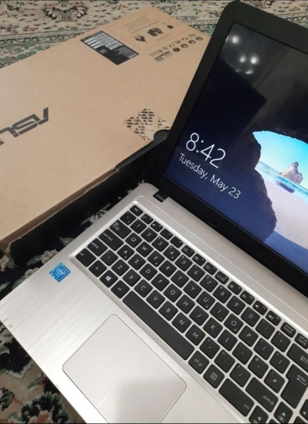 Asus x series|رایانه همراه|دوگنبدان, |دیوار