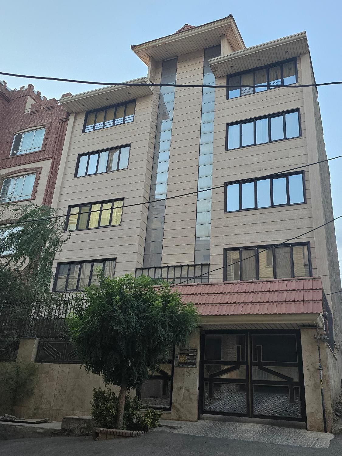 فروش آپارتمان ۹۰ متری در شهرک جهان نمای کرج|فروش آپارتمان|کرج, شهرک جهان‌نما|دیوار