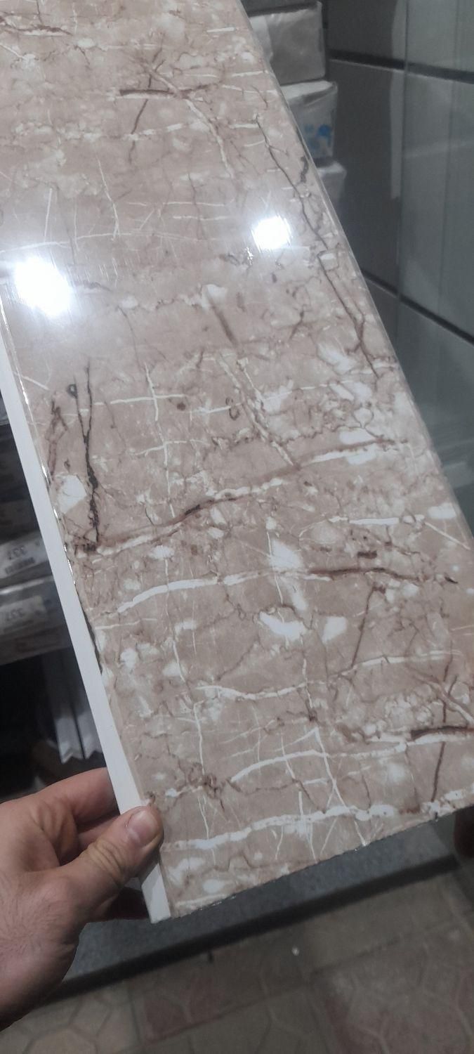 نصب و اجرای پرسیانا کمپارس رابیتس لمبه و ترموود|خدمات پیشه و مهارت|رشت, نظری|دیوار