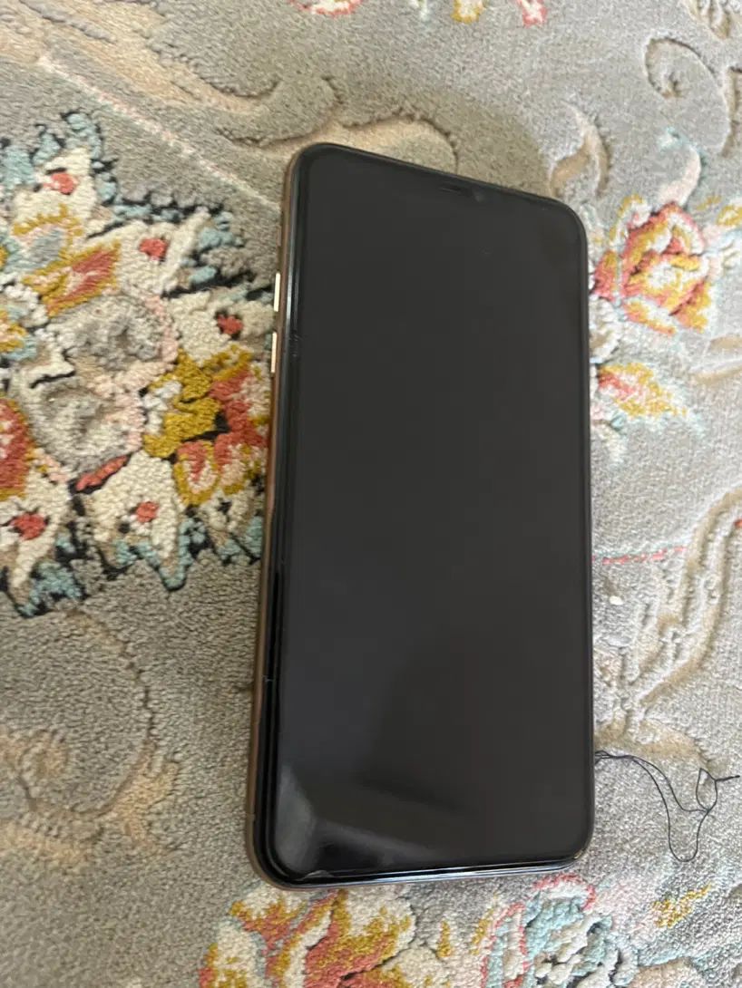 اپل iPhone 11 Pro Max با حافظهٔ ۲۵۶ گیگابایت|موبایل|مشهد, طلاب|دیوار