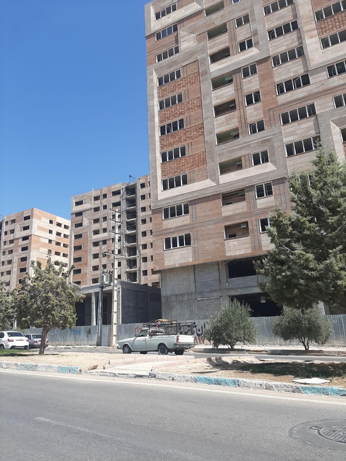 خرید فروش آپارتمان ۱۱۵ متری/ سروقامتان/ صدرا فاز1|پیش‌فروش املاک|صدرا-فارس, فاز ۱|دیوار