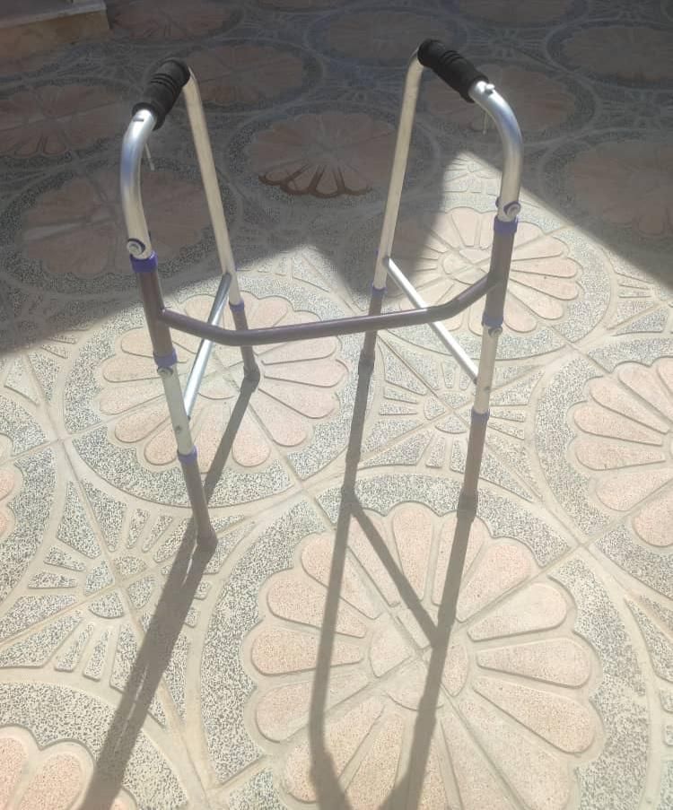 واکر|آرایشی، بهداشتی، درمانی|ایوان, |دیوار