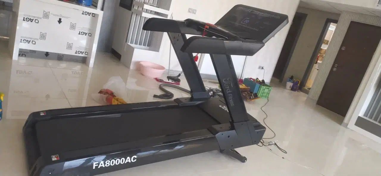 تردمیل باشگاهی المپیا FA 8000 AC (فورد سابق)|تجهیزات ورزشی|اصفهان, شاهزاده ابراهیم|دیوار
