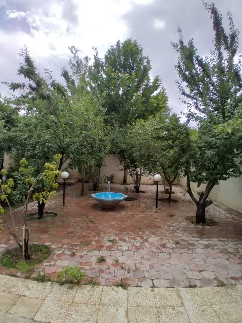 خانه باغ ویلایی نیاسر کاشان|اجارهٔ کوتاه‌مدت ویلا و باغ|نیاسر, |دیوار