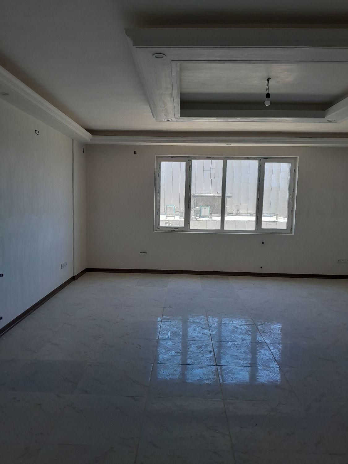 آپارتمان ۹۵ متری ۲ خوابه کلید اول (خام) نیاوران|فروش آپارتمان|بروجرد, |دیوار