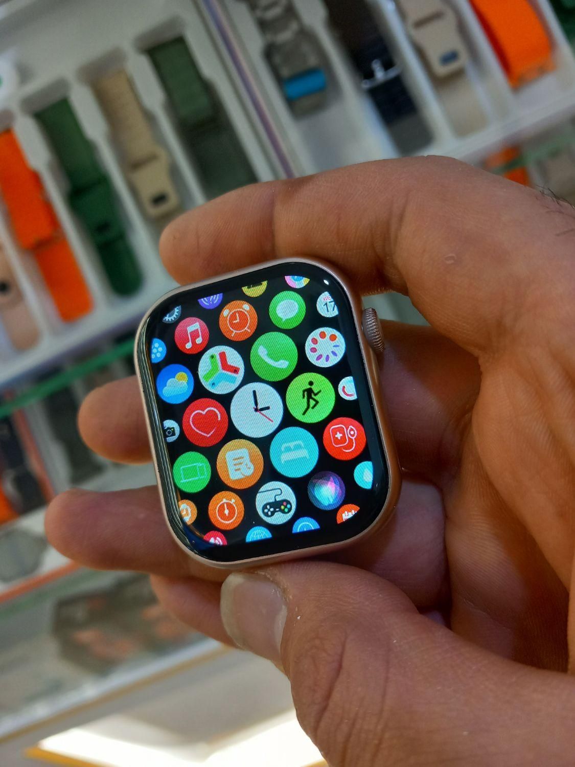 ساعت هوشمند به همراه ۵ عدد بند|لوازم جانبی موبایل و تبلت|زنجان, |دیوار