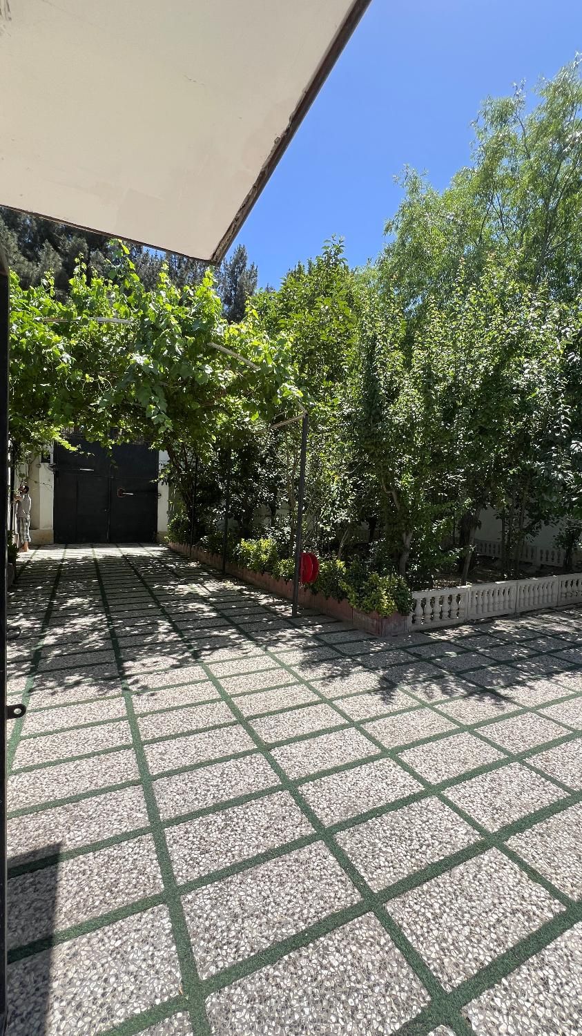 اجاره ویلا استخر شیشه ای|اجارهٔ کوتاه‌مدت ویلا و باغ|شهریار, کردزار|دیوار