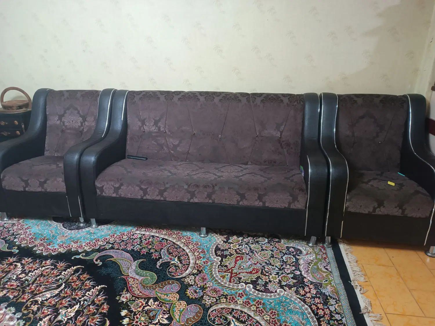مبل چرم و مخمل در حد نو|مبلمان خانگی و میز عسلی|مشهد, رضاشهر|دیوار