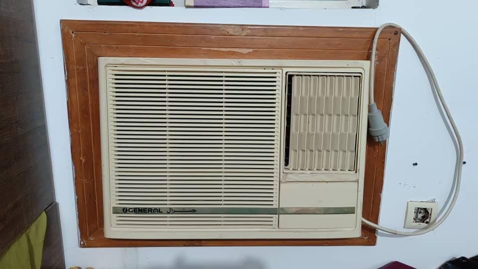 تعمیرات و نصب ،سرویس کولراسپلیت وپنجره  لوله   گاز|خدمات پیشه و مهارت|میناب, |دیوار