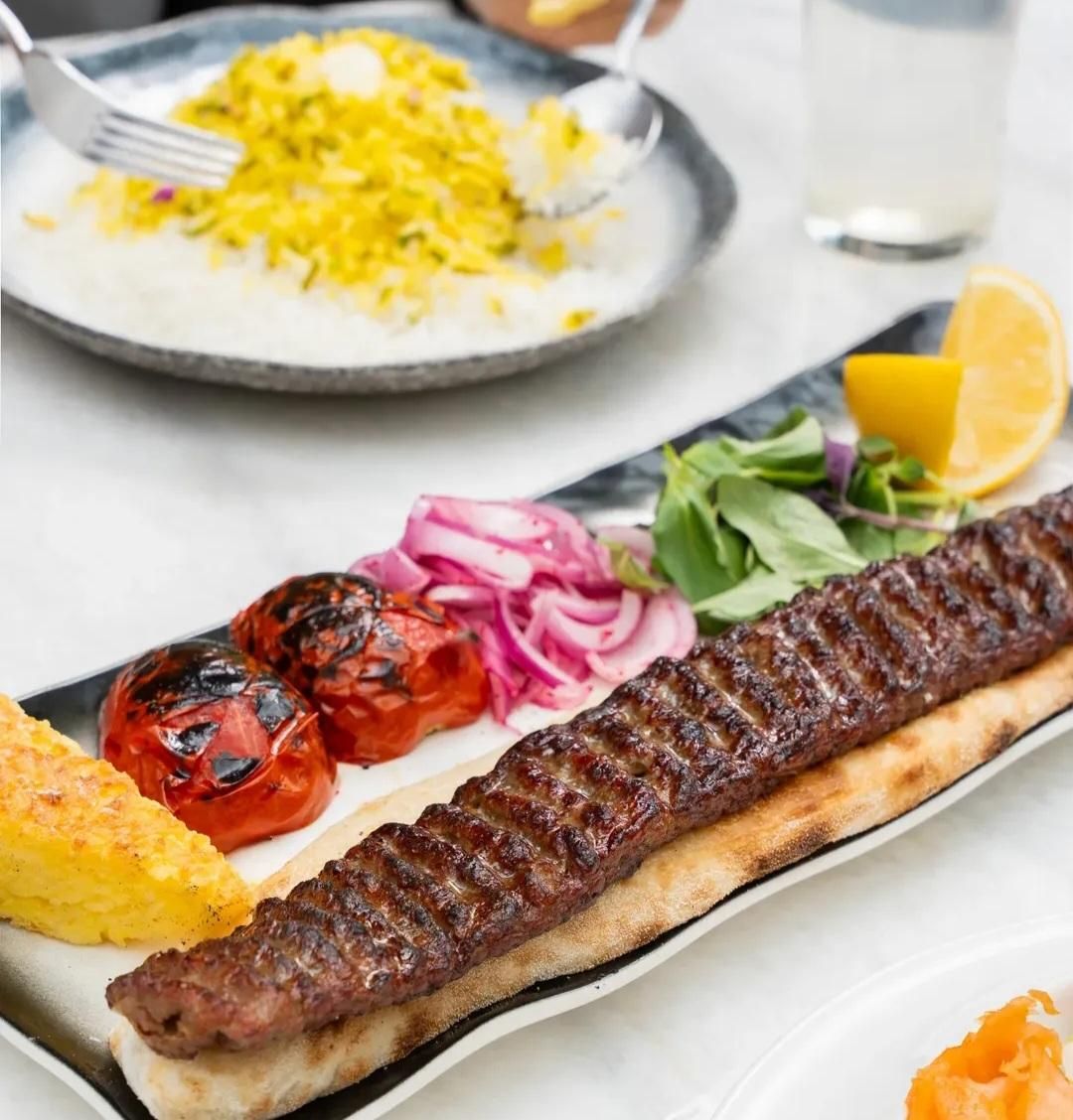 ۲۰ نیرو جهت استخدام تضمینی در کافه رستوران|استخدام خدمات فروشگاه و رستوران|تهران, جردن|دیوار