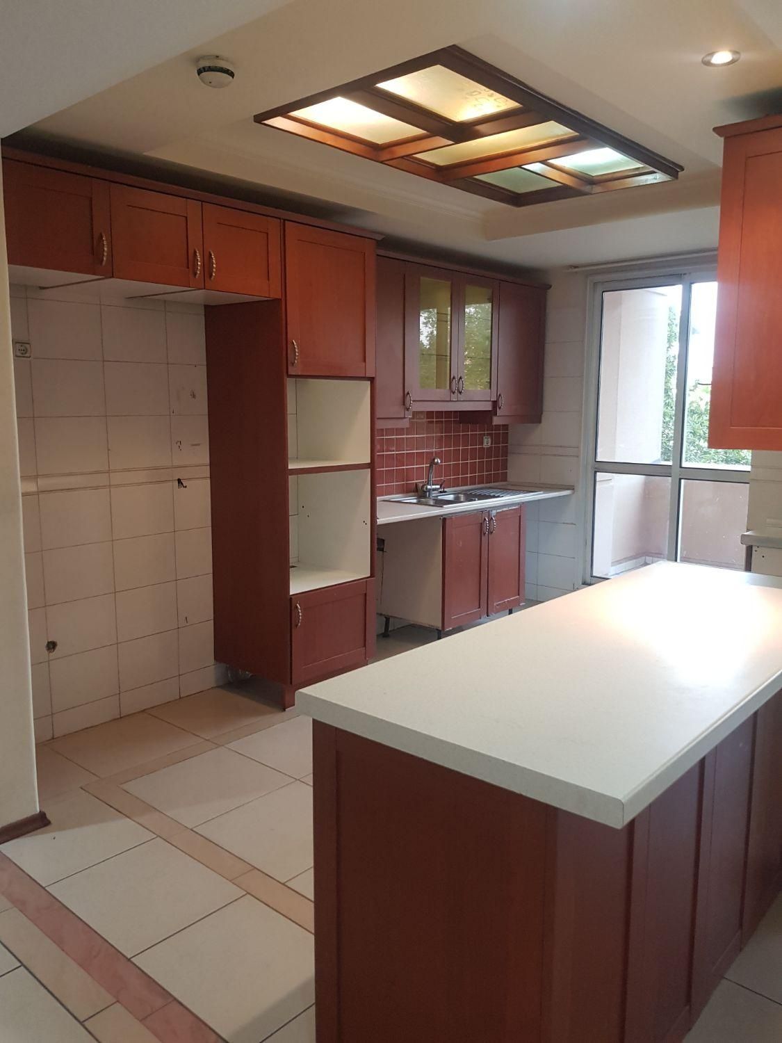 قیطریه مجتمع سبحان۱۷۵ متر ۳ خواب(دفتر مرکزی سبحان)