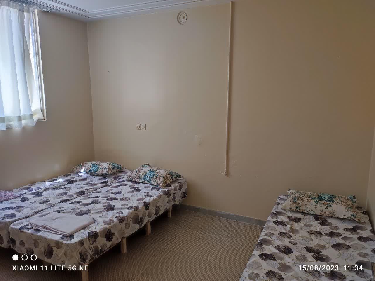 طبقه همکف وسط شهر نزدیک میدان نقش جهان وبازار|اجارهٔ کوتاهمدت آپارتمان و سوئیت|اصفهان, شهشهان|دیوار