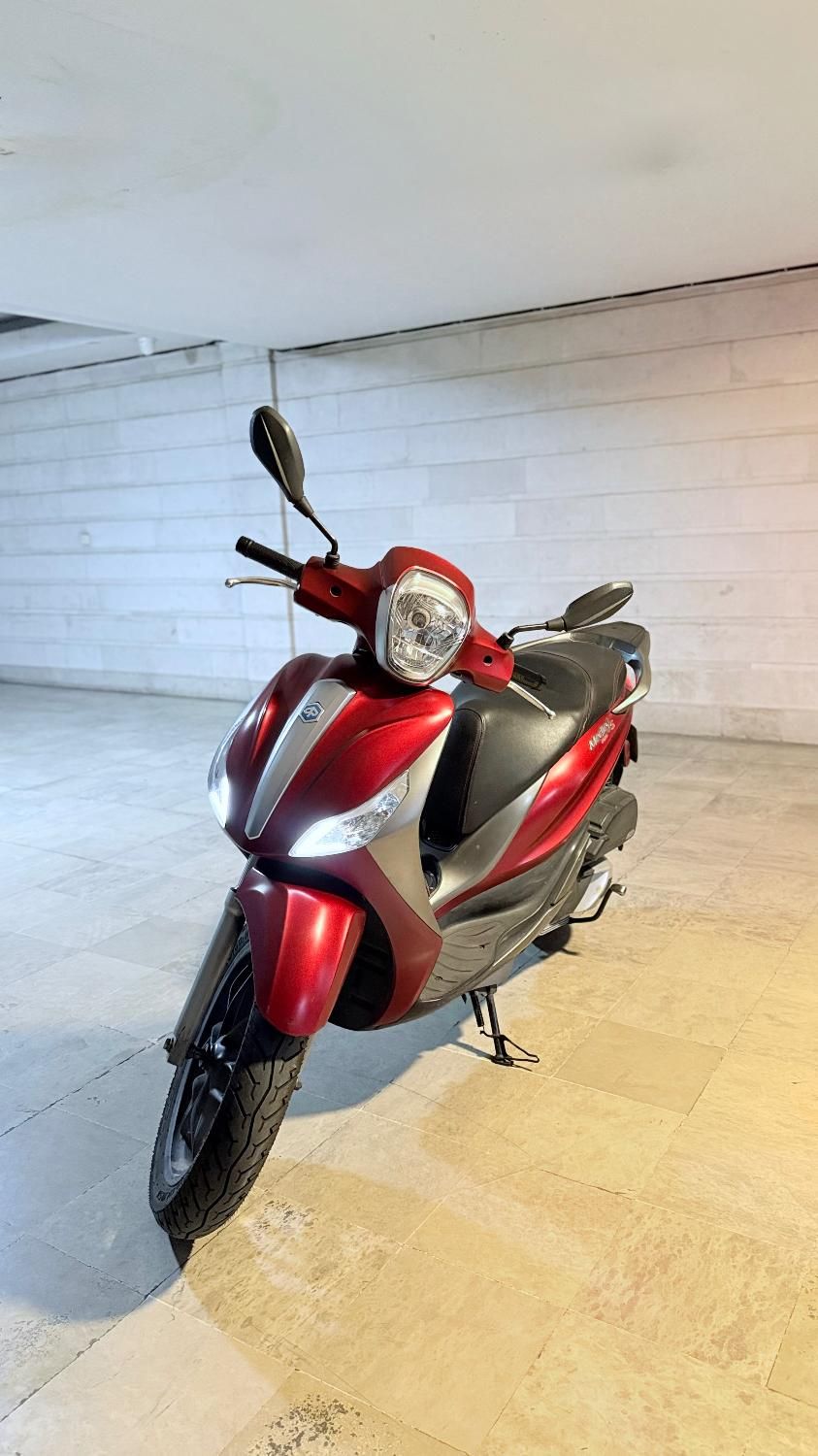 Piaggio Medley ABS ایتالیایی، مدل ۹۷، قرمز مات|موتورسیکلت|تهران, قیطریه|دیوار