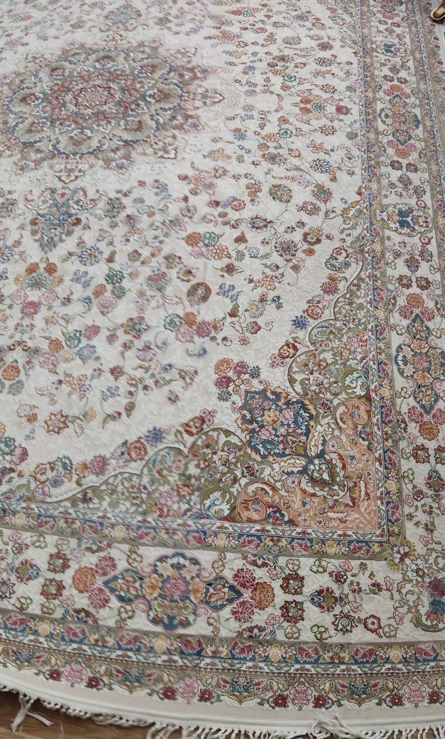 دو تخته فرش ۹ متری ماشینی جفت ۱۲۰۰ شانه|فرش|ری, جوانمرد قصاب|دیوار