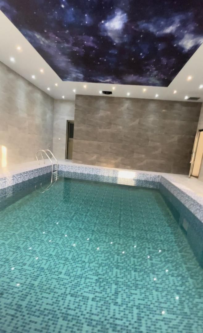 باغ استخر سرپوشیده فول زردنجان|اجارهٔ کوتاهمدت ویلا و باغ|اصفهان, سرشبادران|دیوار