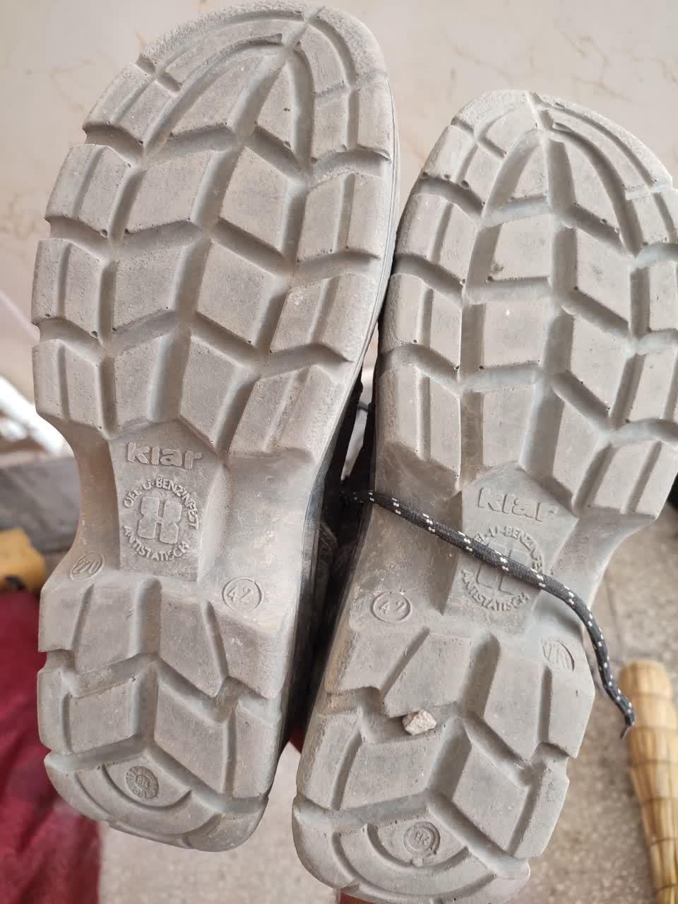 کفش کار سایز 42|کیف، کفش، کمربند|سبزوار, توحیدشهر|دیوار