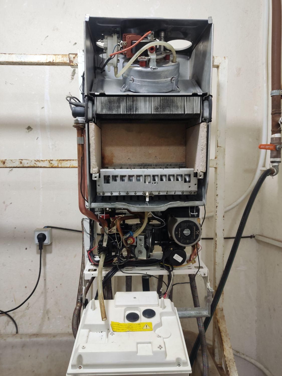 نمایندگی تعمیرات پکیج آبگرمکن پمپ آب شهرجدید|خدمات پیشه و مهارت|هشتگرد, فاز ۳ مهستان|دیوار