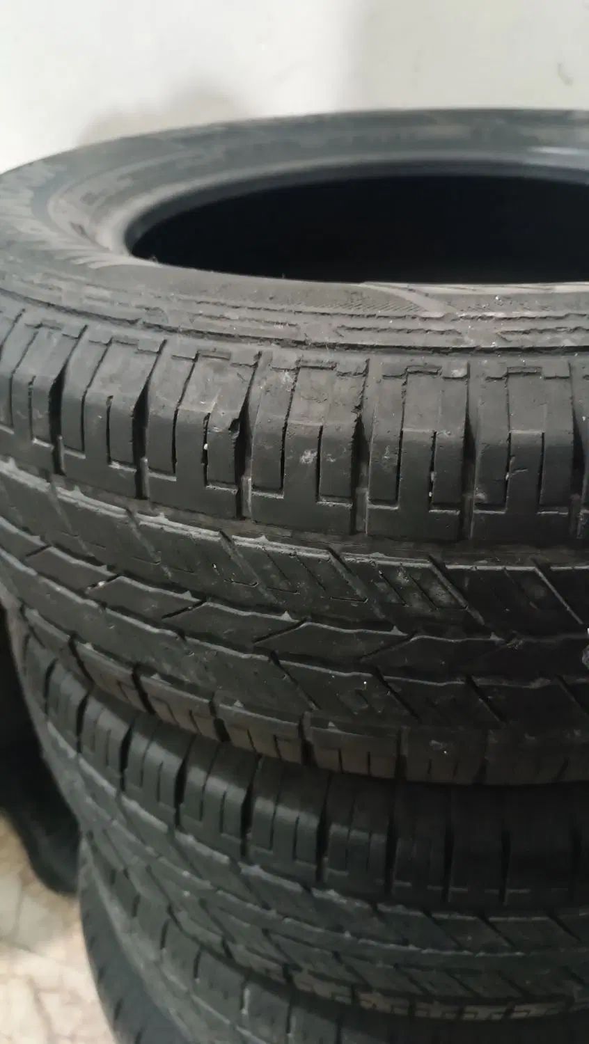 لاستیک 16R235|قطعات یدکی و لوازم جانبی|مشهد, هنرور|دیوار