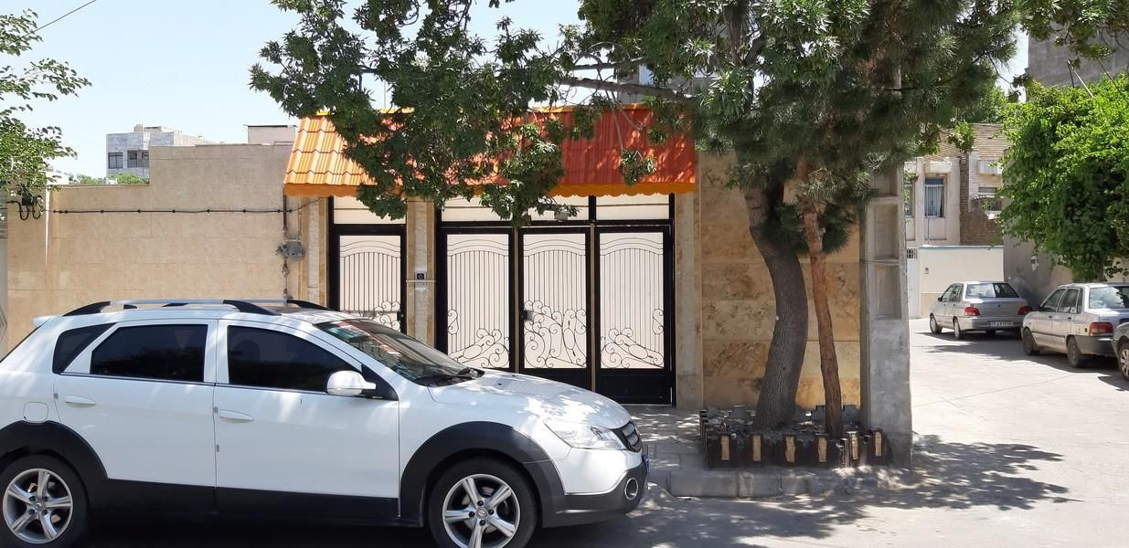 خانه ویلایی دربست نزدیک حرم پارکینگ اختصاصی|اجارهٔ کوتاهمدت آپارتمان و سوئیت|مشهد, حرم مطهر رضوی|دیوار