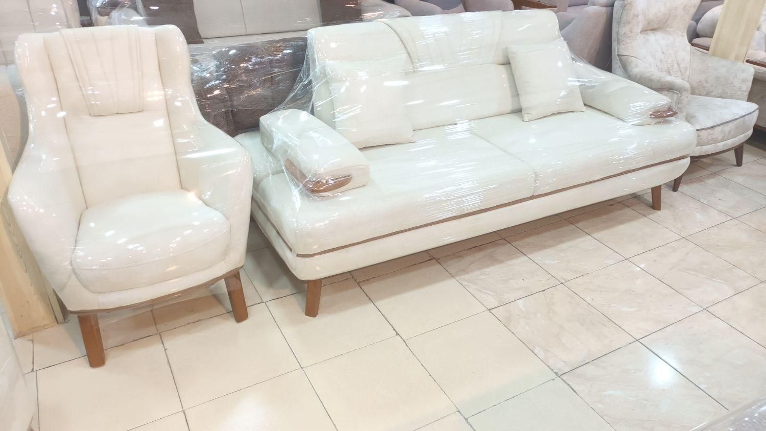 مبل مکانیز تخت خواب شو|مبلمان خانگی و میز عسلی|رشت, رودبارتان|دیوار