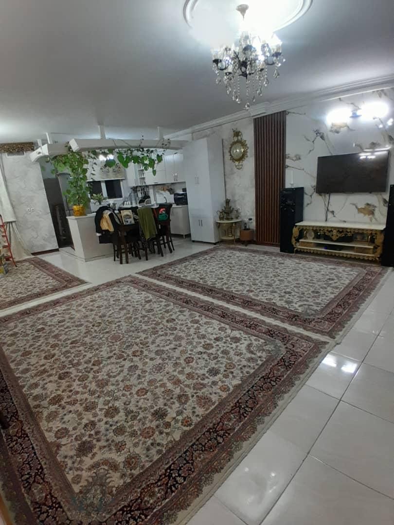 اجاره آپارتمان ۱۱۰ متری ۲ خوابه طبقه ۱در حسین‌آباد|اجارهٔ آپارتمان|کرج, حسین‌آباد|دیوار