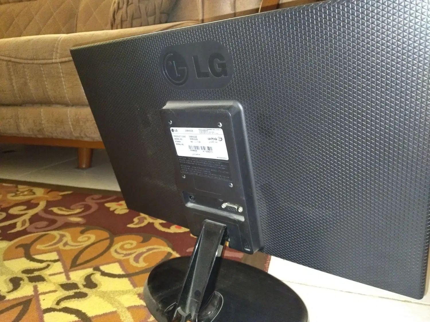 مانیتور  LG سالم سالم|قطعات و لوازم جانبی رایانه|رشت, نظری|دیوار
