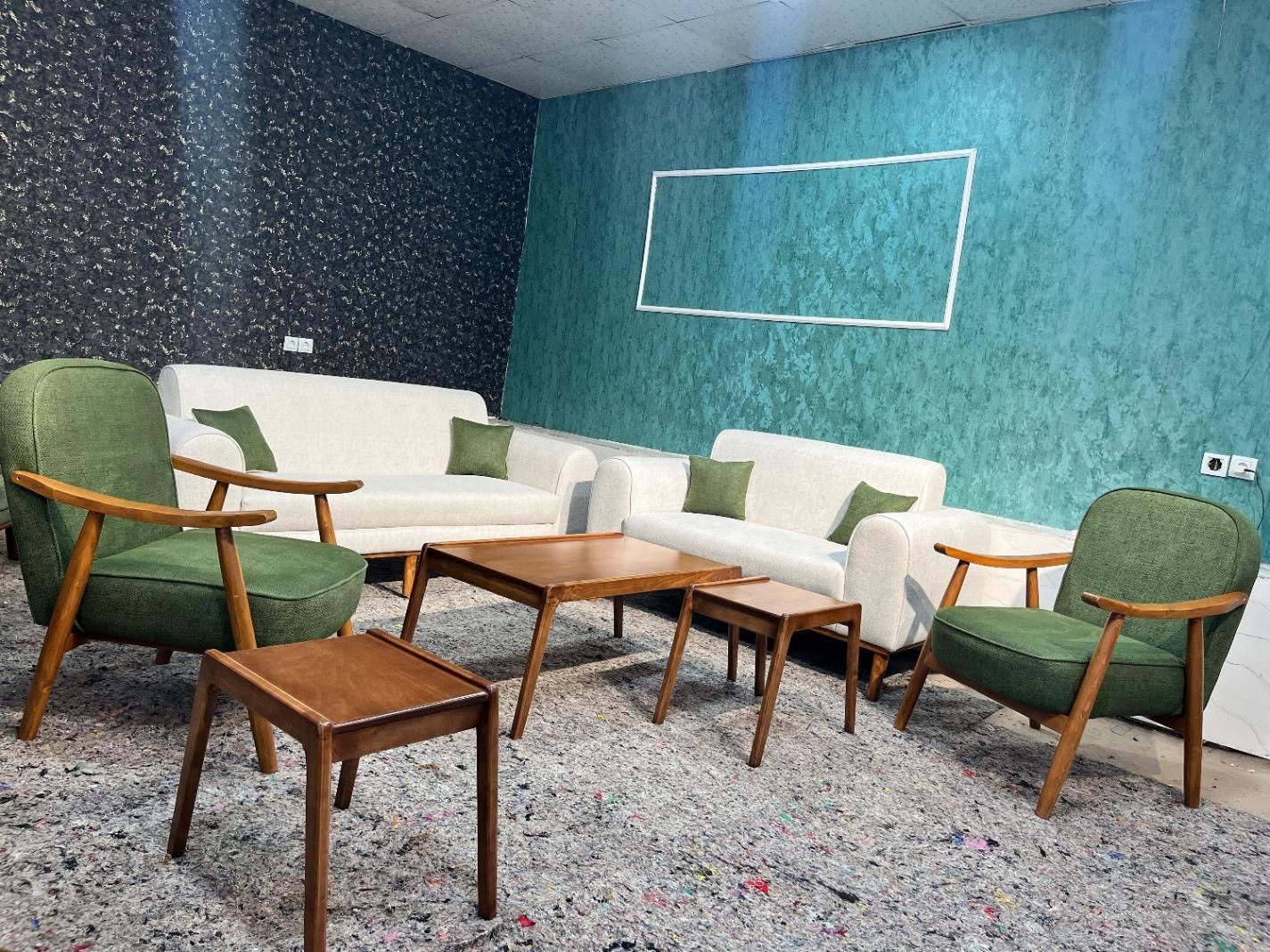 مبل*مینیمال*|مبلمان خانگی و میز عسلی|رشت, فرزانه|دیوار