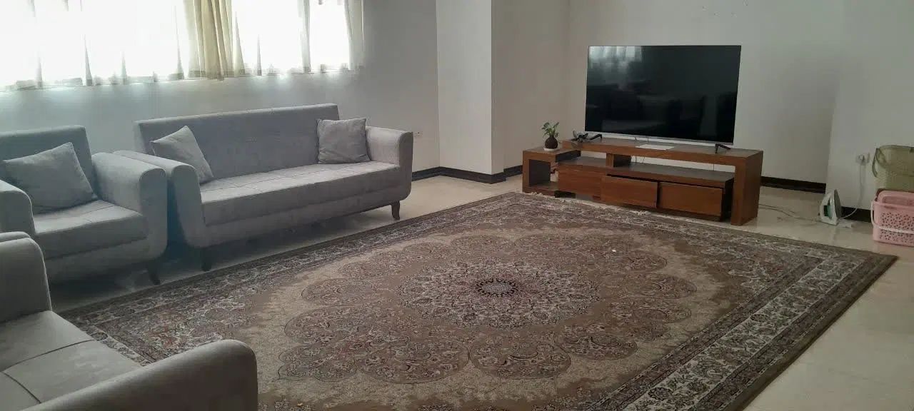 آپارتمان اجاره ای ۹۰ متری. محله۸. مجتمع کریمیان|اجارهٔ آپارتمان|قم, پردیسان|دیوار