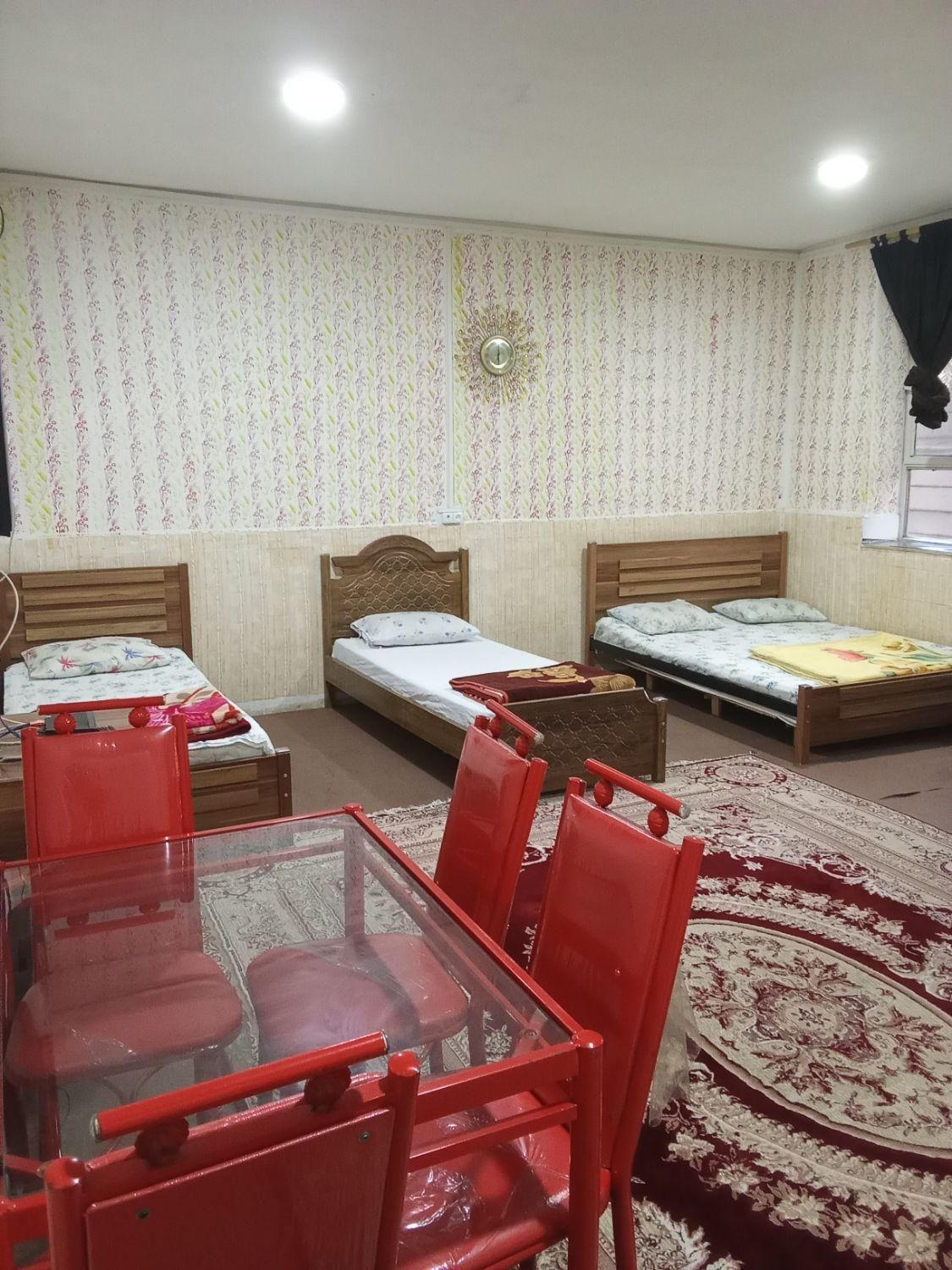 اجاره سوییت و ویلا(مجتمع آسمانسرا)|اجارهٔ کوتاهمدت آپارتمان و سوئیت|رودبار, |دیوار