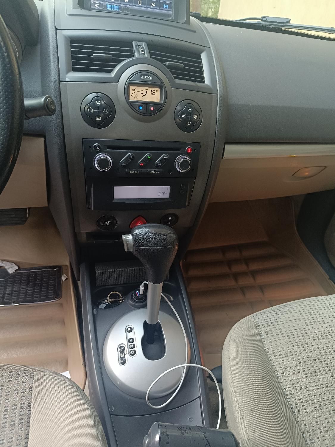 رنو مگان مونتاژ 2000cc، مدل ۱۳۹۱|خودرو سواری و وانت|تهران, اختیاریه|دیوار
