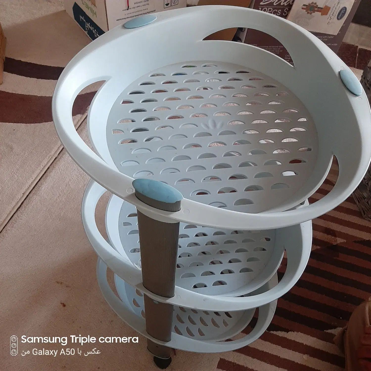سبدطبقه ای برند ایکیا مناسب سالنای ارایشگاه|آب‌چکان و نظم‌دهنده ظروف|بروجرد, |دیوار