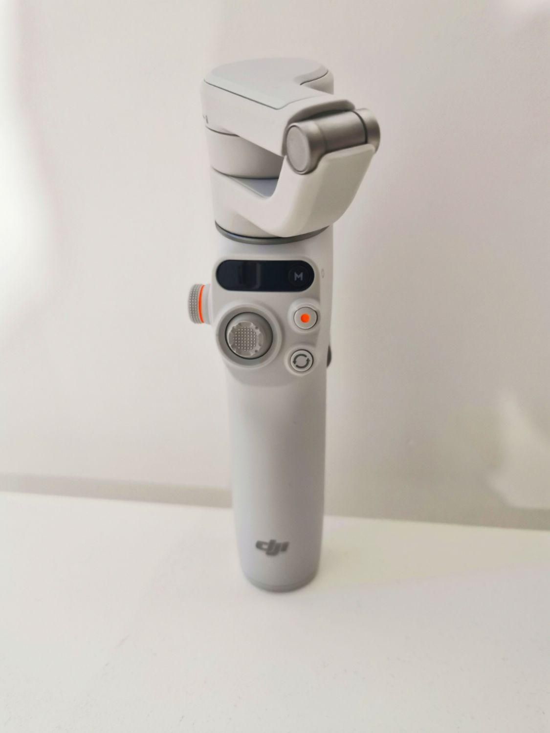 گیمبال(لرزشگیر) Dji Osmo Mobile 6|لوازم جانبی موبایل و تبلت|شیراز, ملاصدرا|دیوار