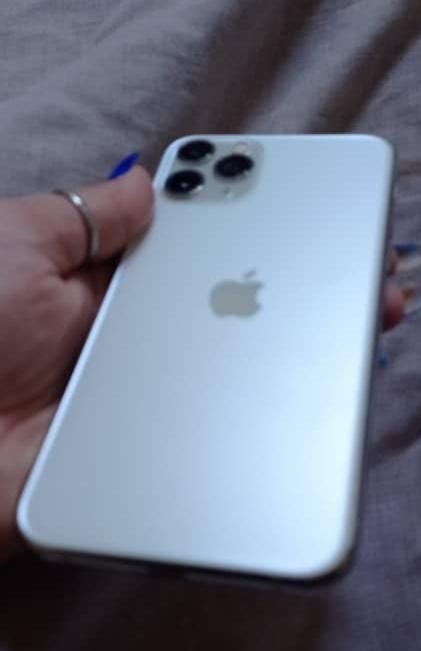 اپل iPhone 11 Pro با حافظهٔ ۲۵۶ گیگابایت|موبایل|دامغان, |دیوار