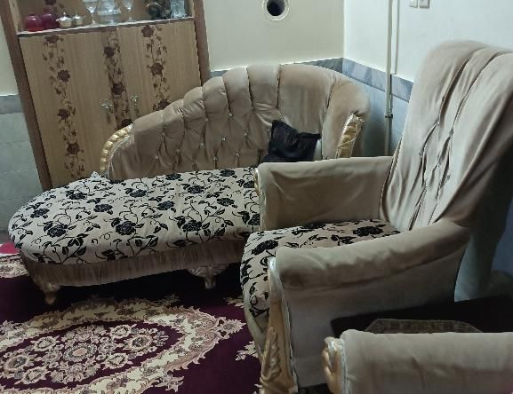 مبل|مبلمان خانگی و میز عسلی|تربت‌حیدریه, حسنی بالا|دیوار