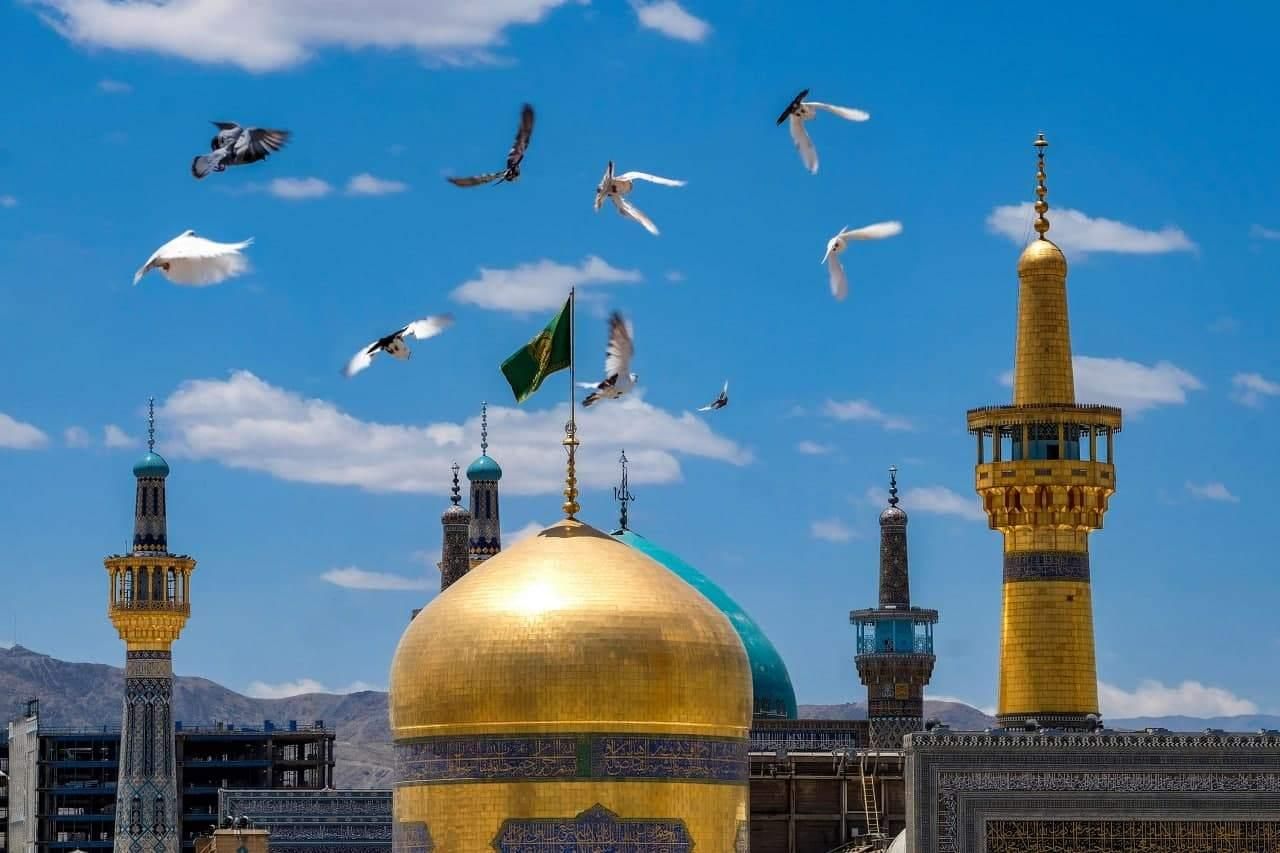 مشهد هوایی / ویژه شهادت|تور و چارتر|اصفهان, تخت فولاد|دیوار