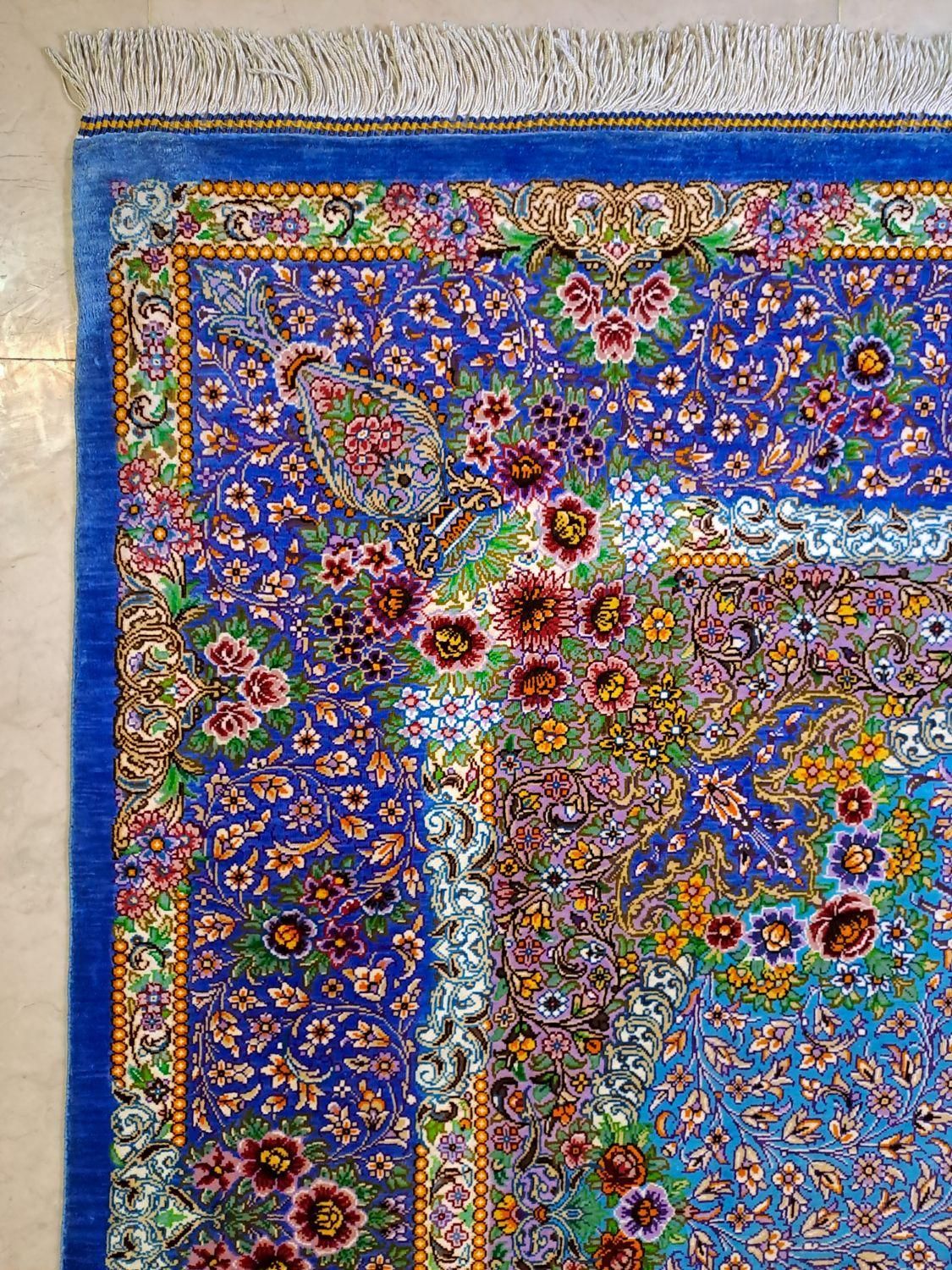 فرش ذرع و نیم ۱/۵متری دستباف تمام ابریشم قم|فرش|تهران, نیاوران|دیوار