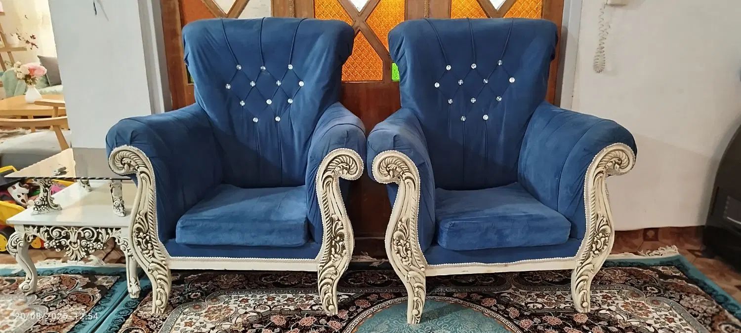 مبل هفت نفره به همراه جلو مبلی و میز تلویزیون|مبلمان خانگی و میز عسلی|خلخال, |دیوار