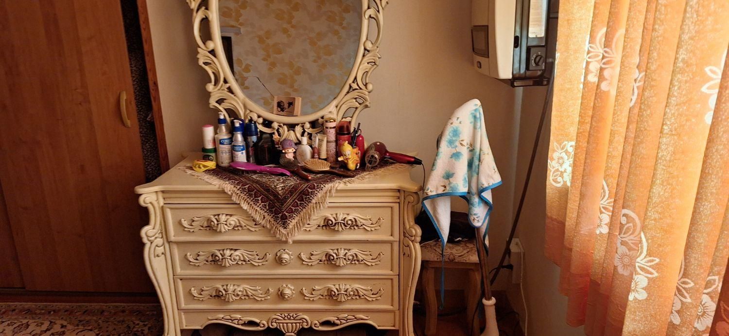 سرویس کامل مبلمان وارداتی ضد موریانه وخرابی|تخت و سرویس خواب|لاهیجان, شقایق|دیوار