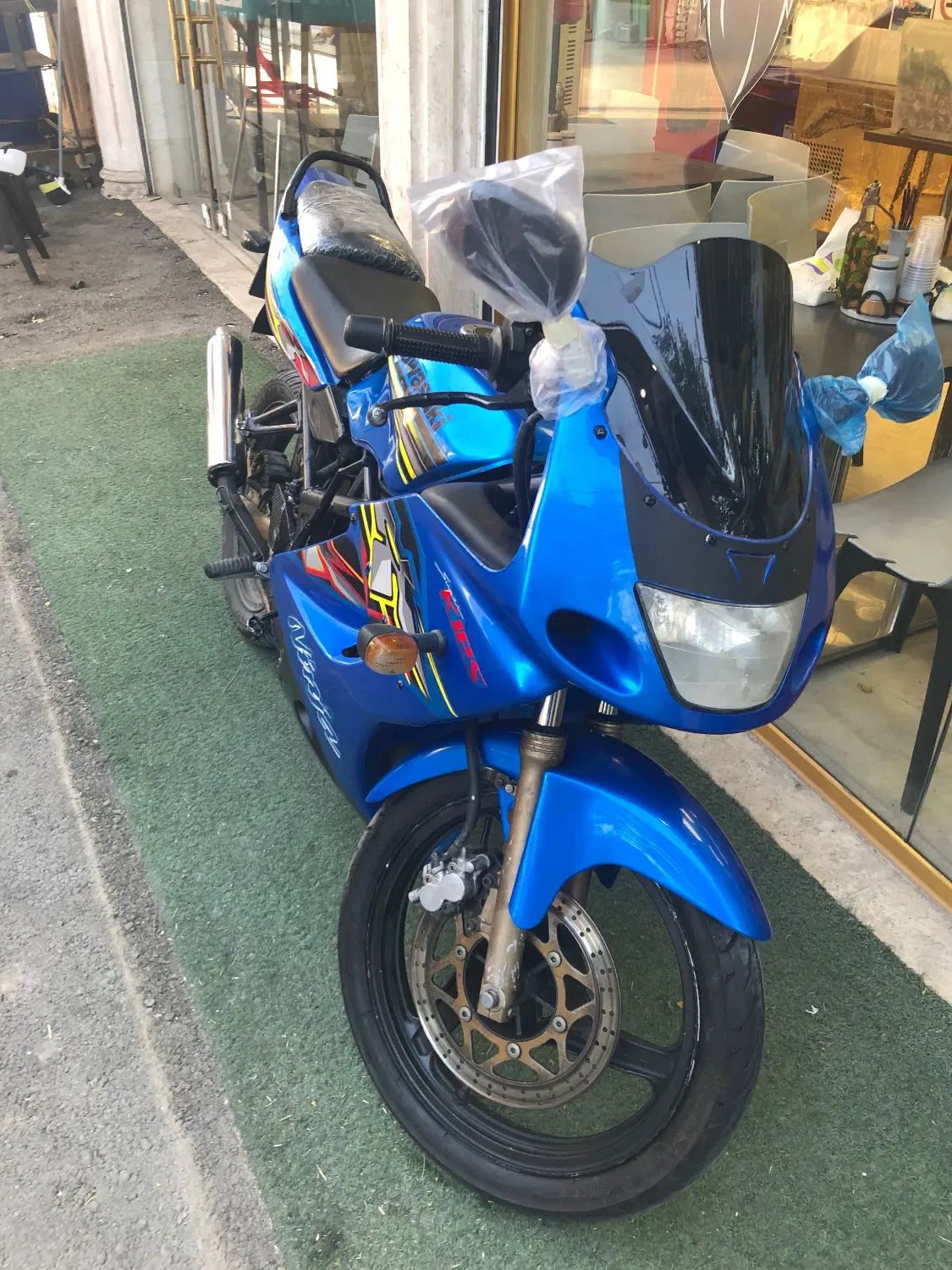 زد ایکس ۱۵۰ آبی مدل ۲۰۰۷ zx150|موتورسیکلت|تهران, نازی‌آباد|دیوار