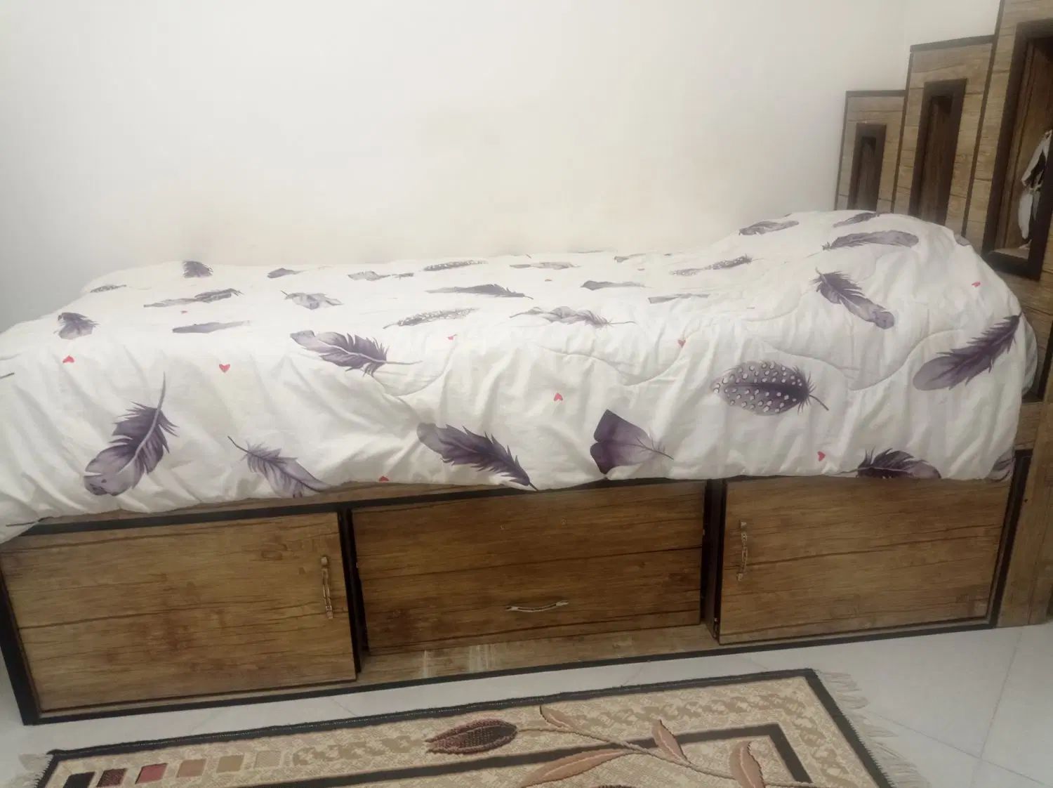 دوتا تخت یکنفره MDFکشو وباکس دار با تشک|تخت و سرویس خواب|تهران, دریاچه شهدای خلیج فارس|دیوار