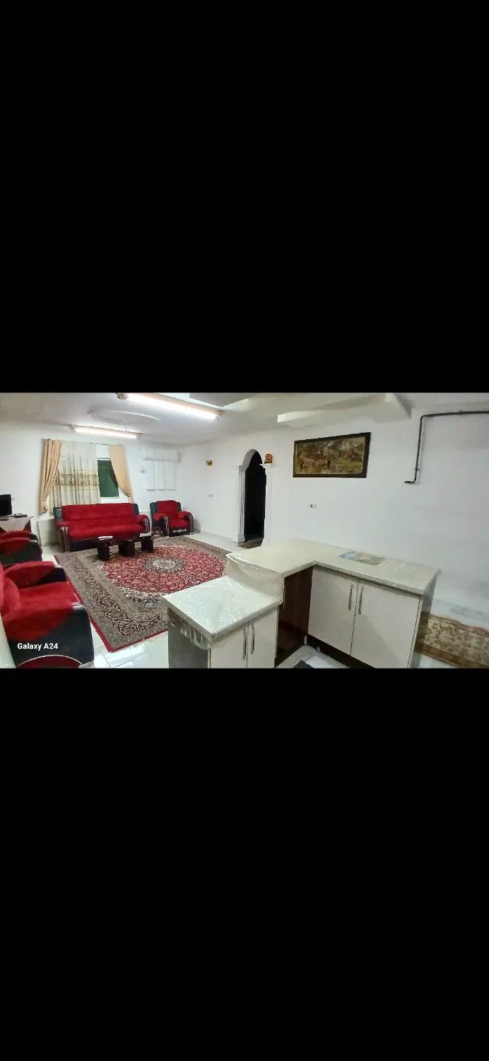 منزل مسکونی کامل در اختیار تمیز|اجارهٔ کوتاه‌مدت آپارتمان و سوئیت|رشت, حمیدیان|دیوار